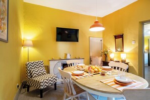 Dining - Palace Garden Cottage (Bishop Auckland)