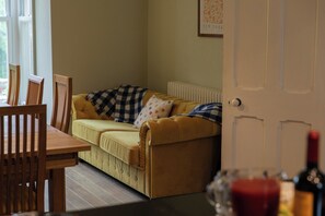 Living area - The Clarence (Bishop Auckland)