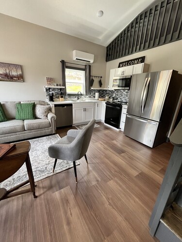 Liberty Lodge - 1 Bedroom + Loft space is perfect for outdoor enthusiasts.