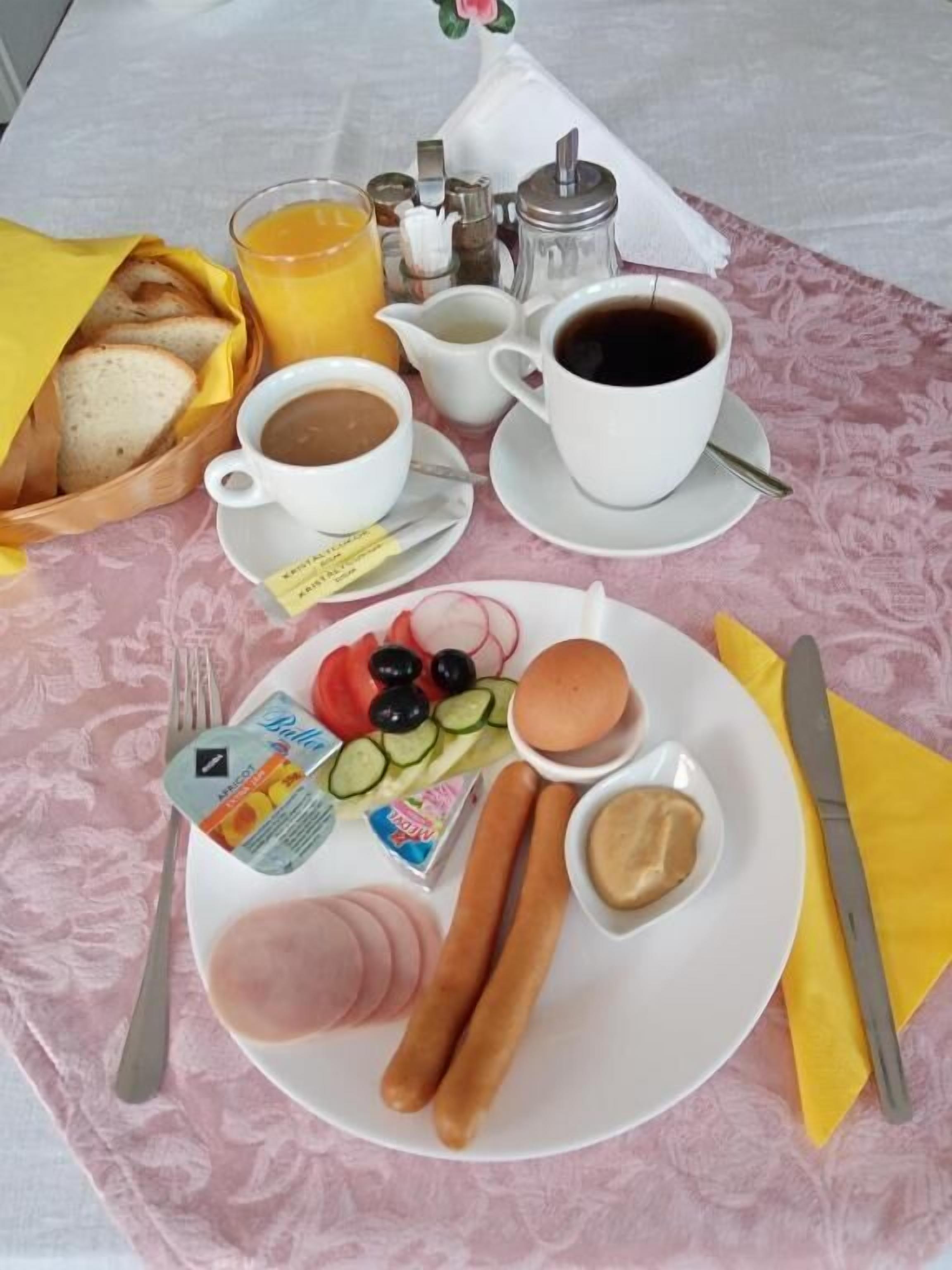 Se ofrece un desayuno continental entre semana (por un coste adicional)