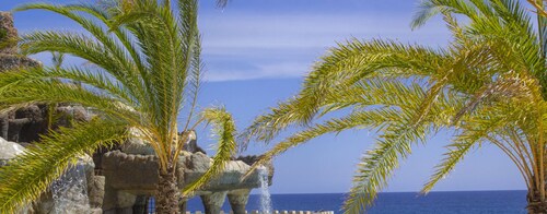 Accessible Ocean Village 2 br Family House