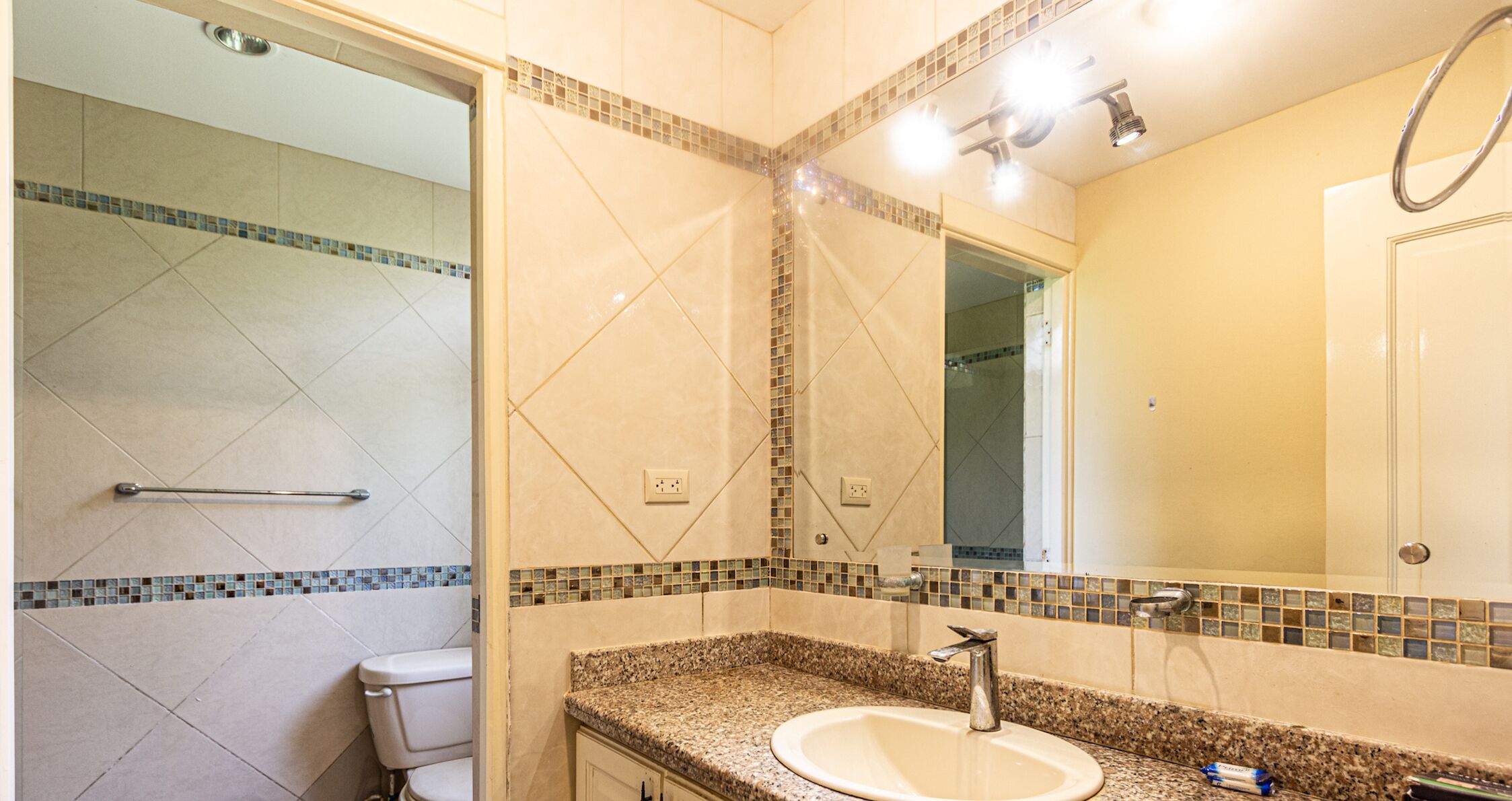 Casa, 2 quartos, acessível, varanda | Banheiro