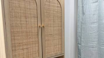 Comfort Condo, 1 Bedroom, Patio, Lake View | Bathroom | Combined shower/tub, free toiletries, hair dryer, towels