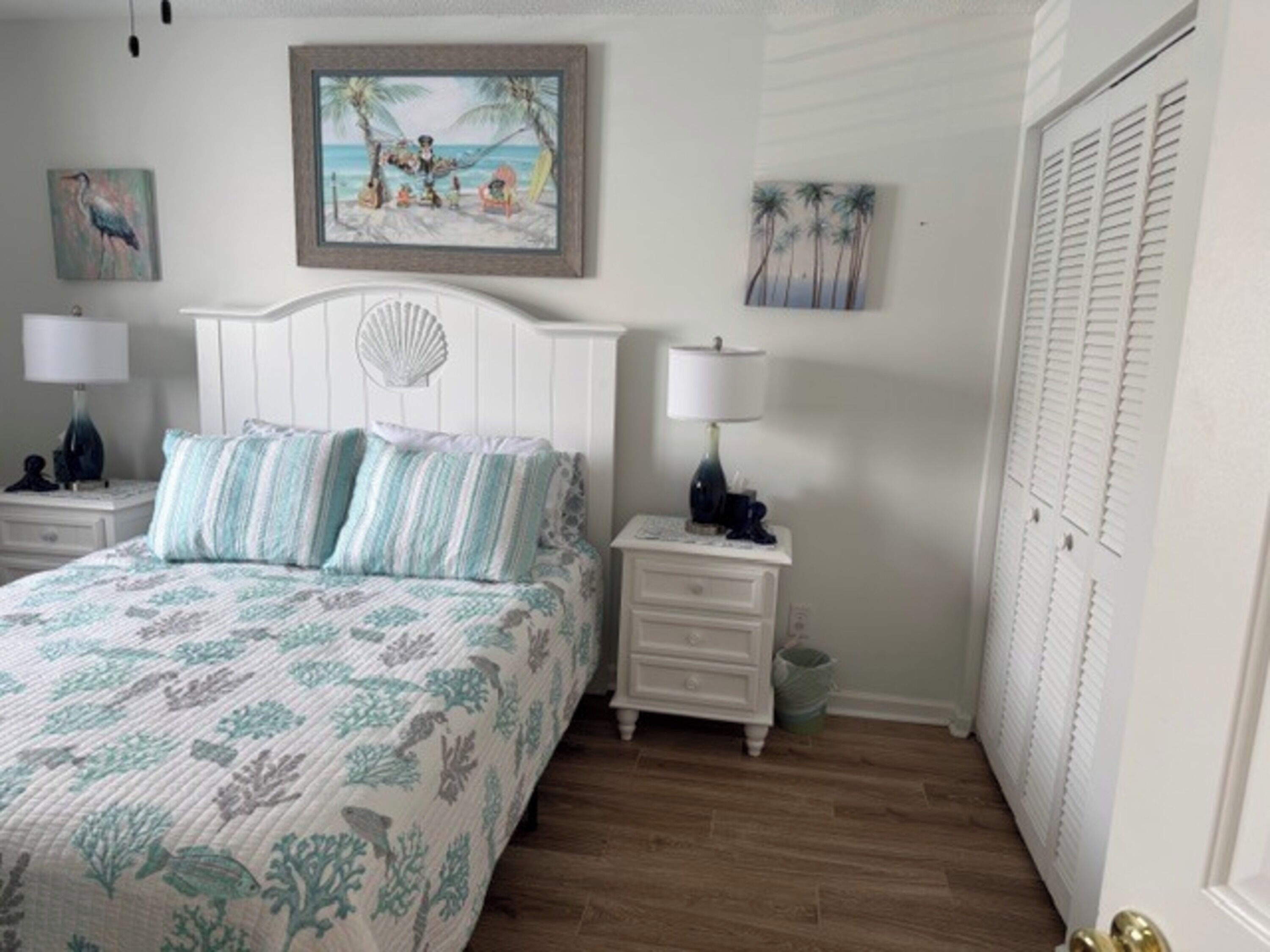 Comfort Condo, 1 Bedroom, Patio, Lake View | Individually decorated, individually furnished, iron/ironing board