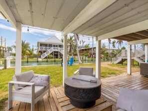 Outdoor dining - Welcome to Waters Edge, a true hidden gem on Little Gasparilla Island-where turquoise water, gentle breezes, and total relaxation replace traffic, noise, and stress (Placida)