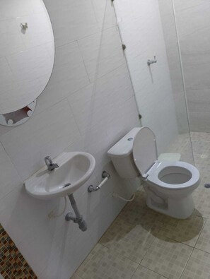Bathroom - Vrbo Property (cartagena)