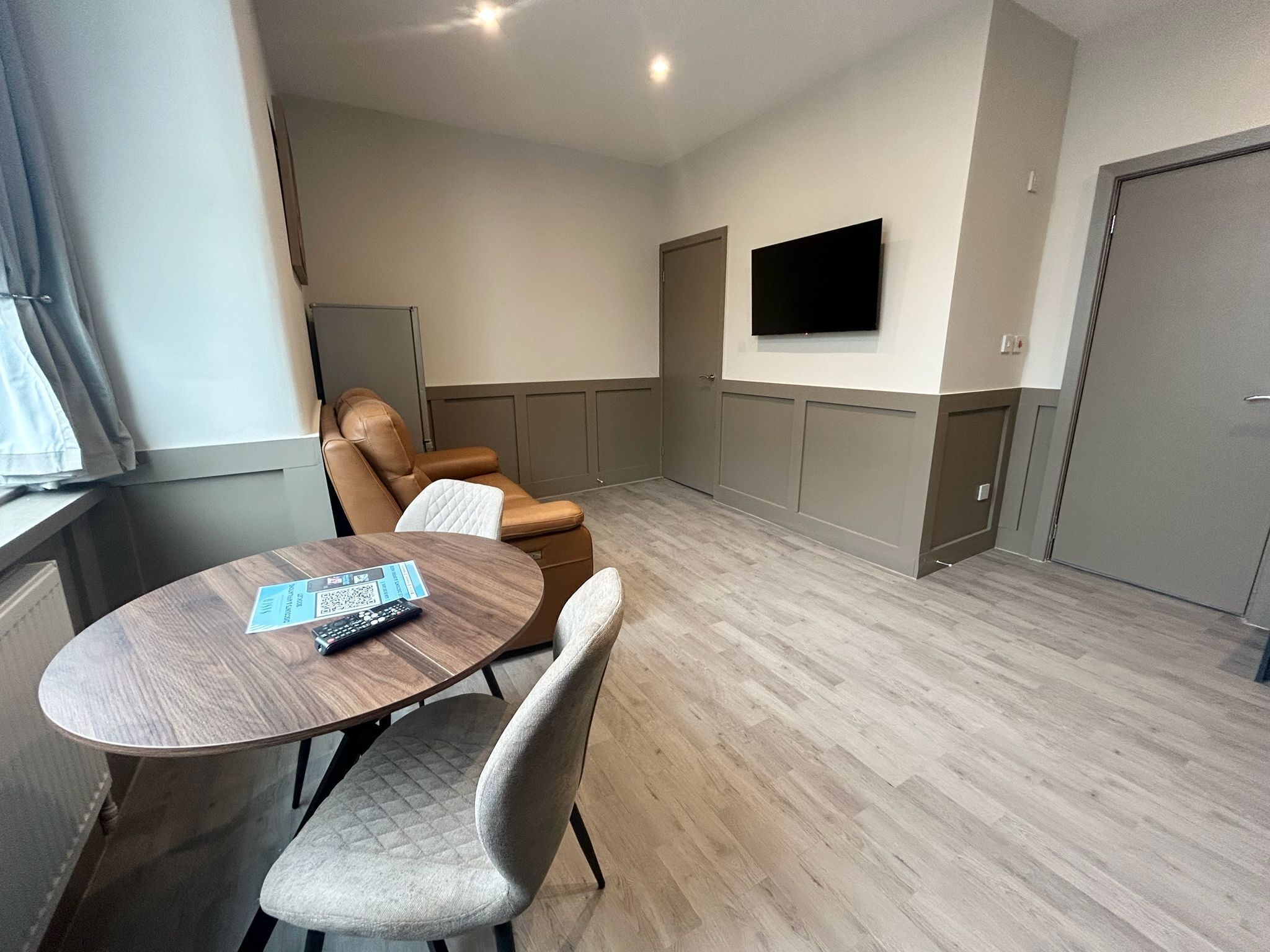 Ground Floor-apartment-deluxe-private Bathroom - 블랙풀