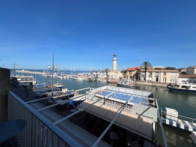 Beautiful sea view apartment
