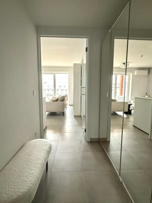 House - Cosy Flat for 2pers 5 min From Gare du Midi by Transport (Brussels)