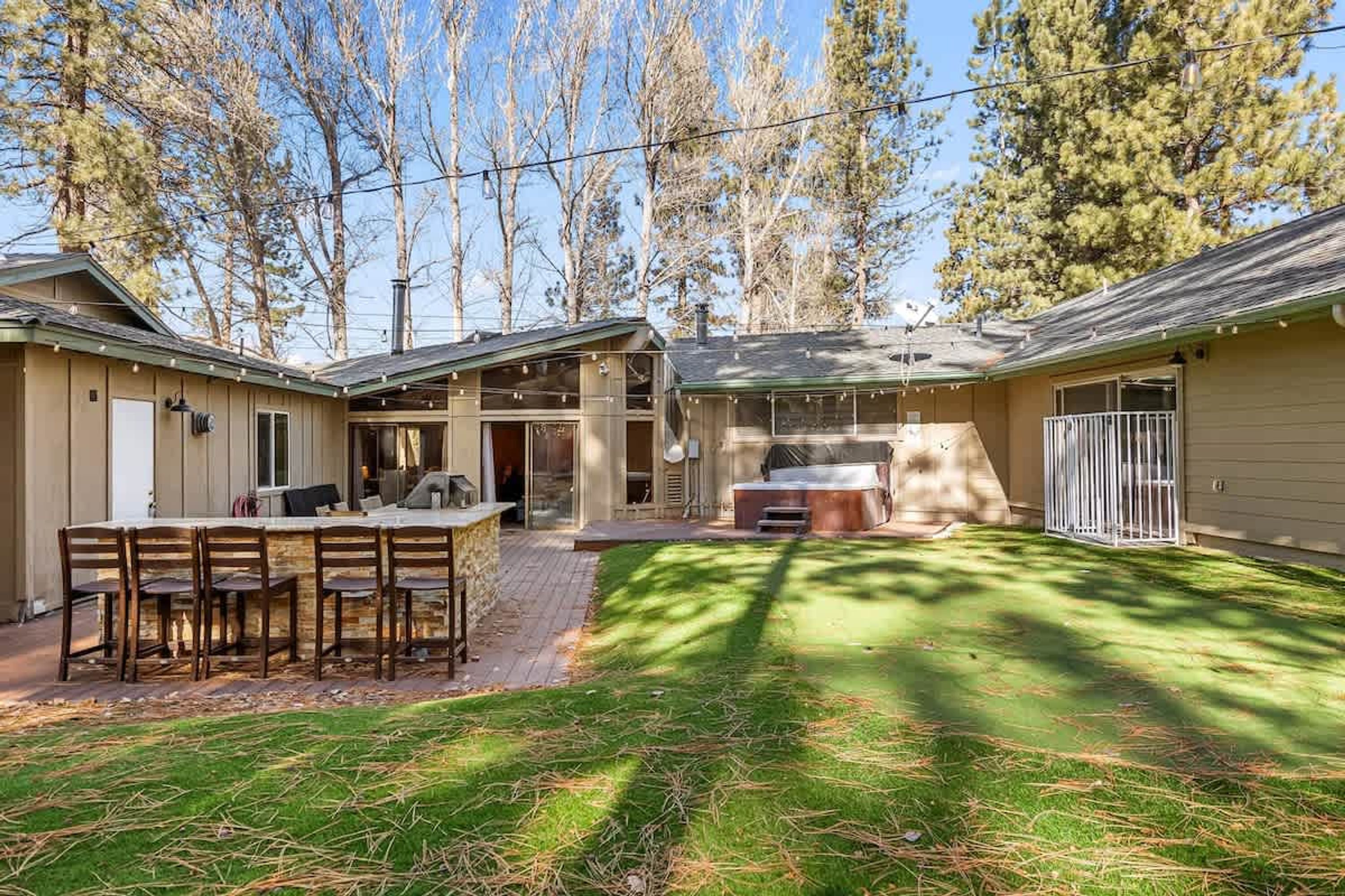 House | 5 bedrooms, Internet