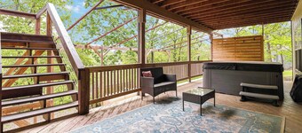 The Ubuntu-Hot Tub-Lake Windsor-2mi to Bike Park