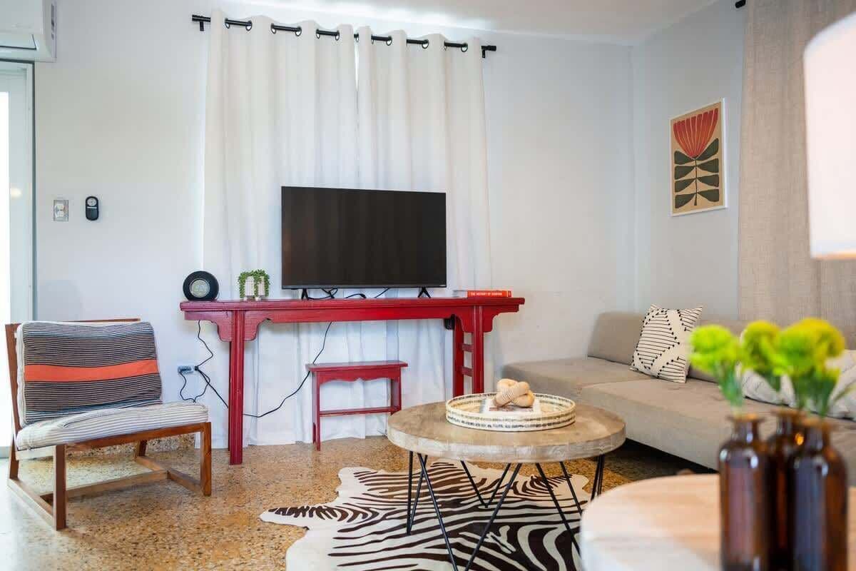 TV, offices