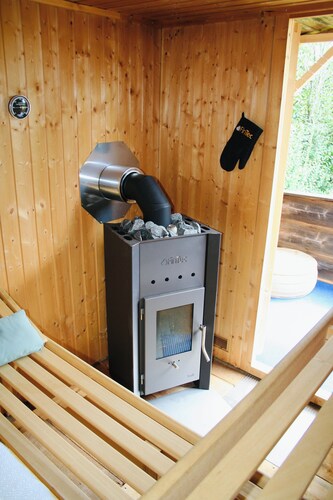 Tiny house in the Black Forest with hot tub & sauna