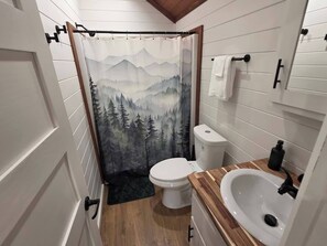 Shower, towels