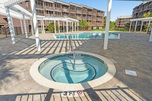 Pool - Tilghman 226 - Oceanfront Condo with Pool (North Myrtle Beach)