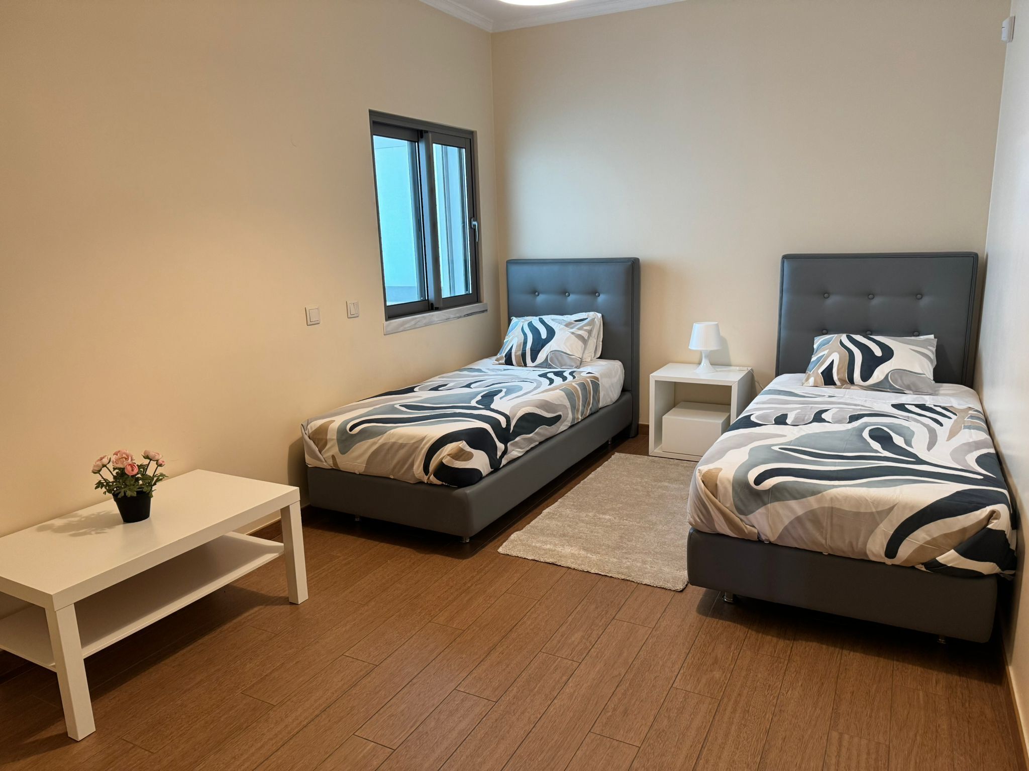 In-room safe, iron/ironing board, travel crib, free WiFi