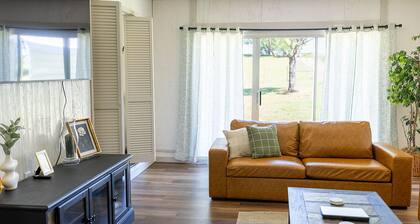 The Dillon House, peaceful 5-bed, 4-bath home on the family Ranch