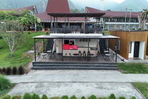 Exterior - Patra Parapat Hotel (Sumatera Utara)