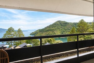 Deluxe Double Room, Lake View | View from room