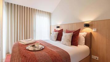 1 bedroom, iron/ironing board, travel cot, WiFi