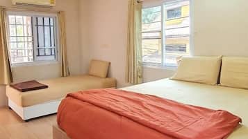 Standard Triple Room | Rollaway beds, free WiFi, bed sheets