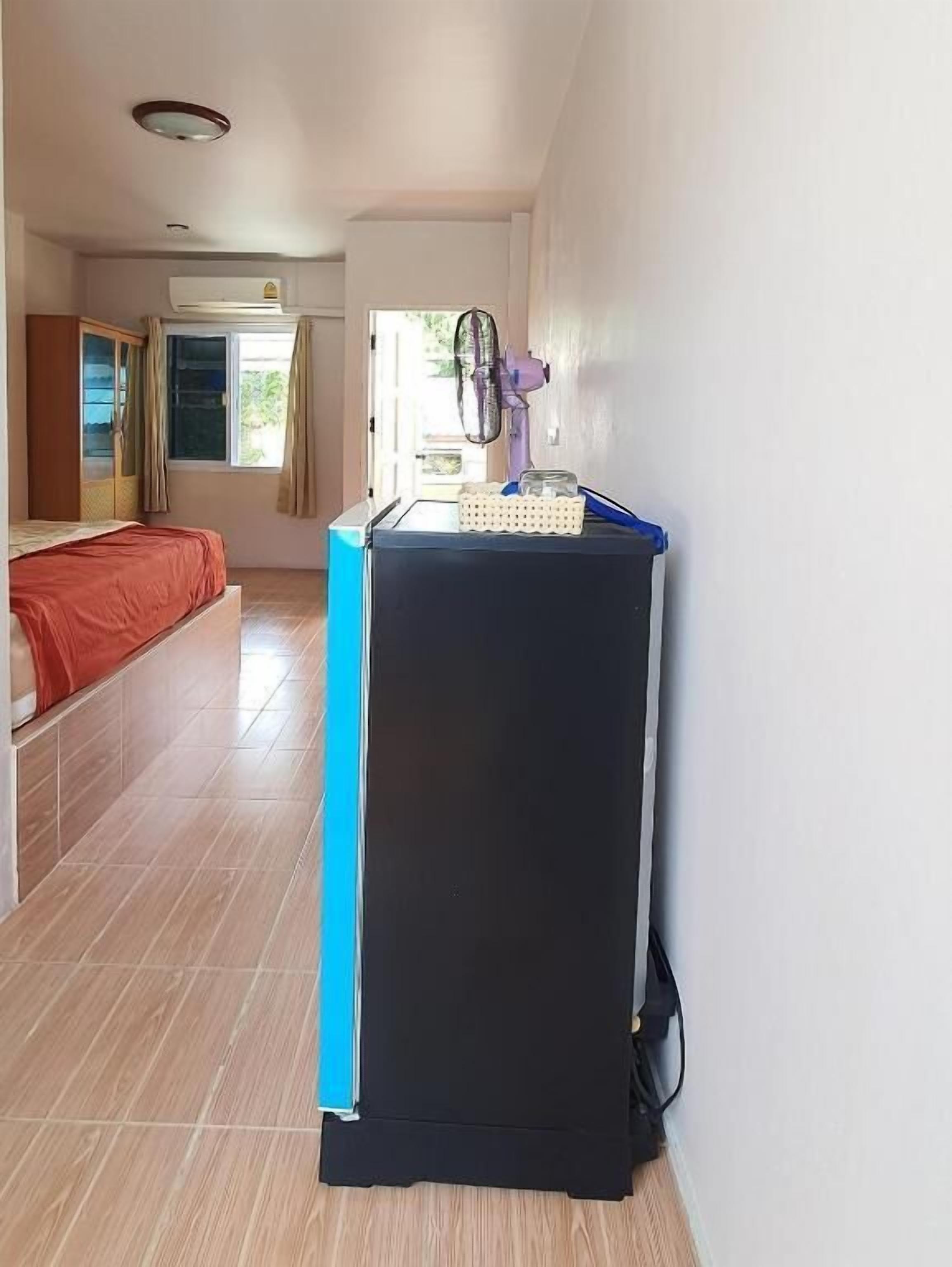Doppel- oder Zweibettzimmer | Zustellbetten, kostenloses WLAN, Bettwäsche