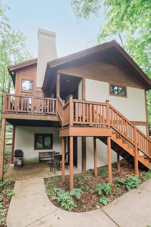 Exterior - Modern Cabin, Ski-In/Out, Heated Pool Avail! (Boyne Falls)