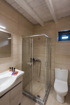 Shower, hair dryer, towels, soap - Dimitra by SYLEKTIS Adults Only Villa with Pool (Pigaidakia)