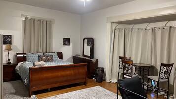 Desk, iron/ironing board, free WiFi, bed sheets