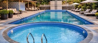Motus mountain view hotels