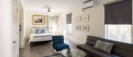 House | 1 bedroom