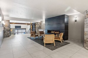 Interior - Breck Base Condo with Pool + Hot Tub (Breckenridge)