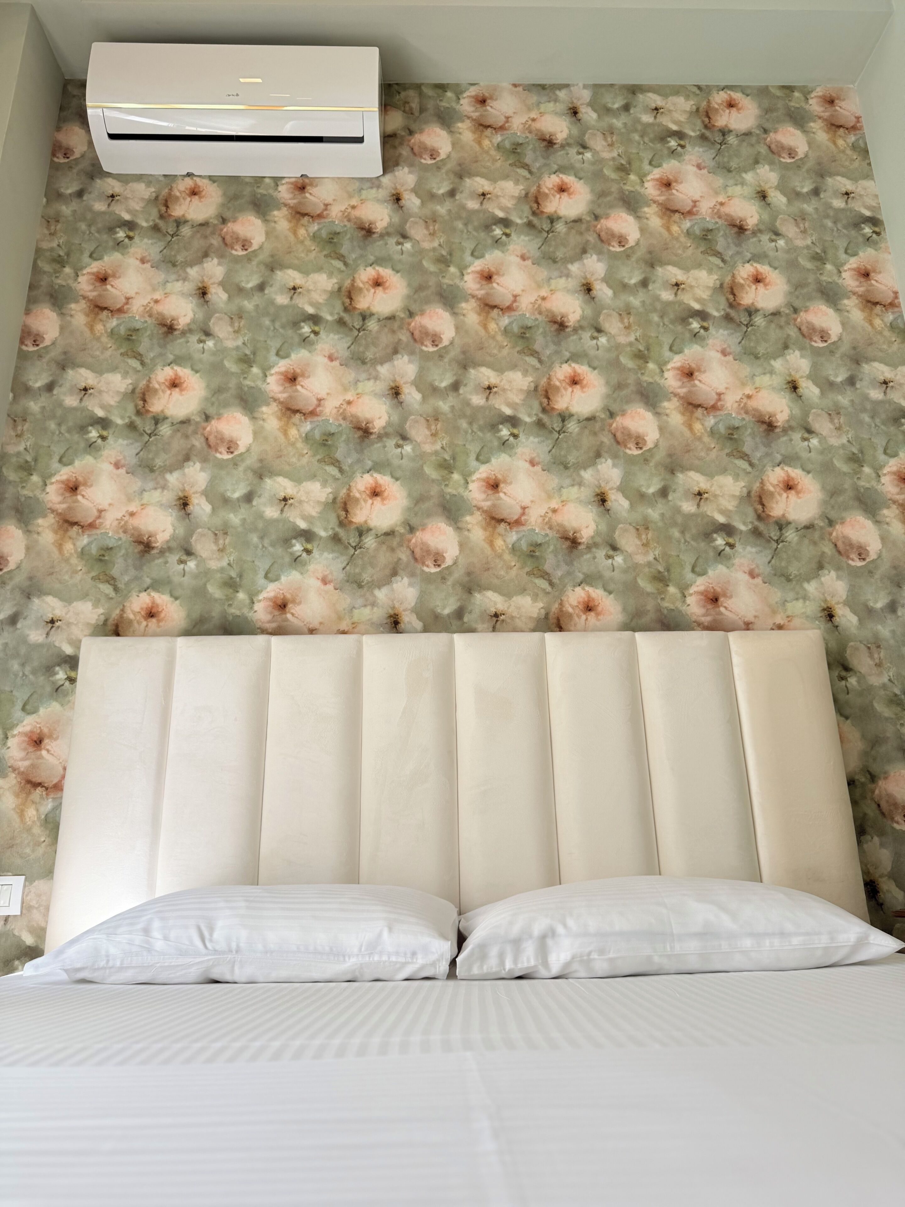 Kamar Double Superior, balkon, pemandangan kota | Brankas, meja kerja, tirai kedap cahaya, dan Wi-Fi gratis