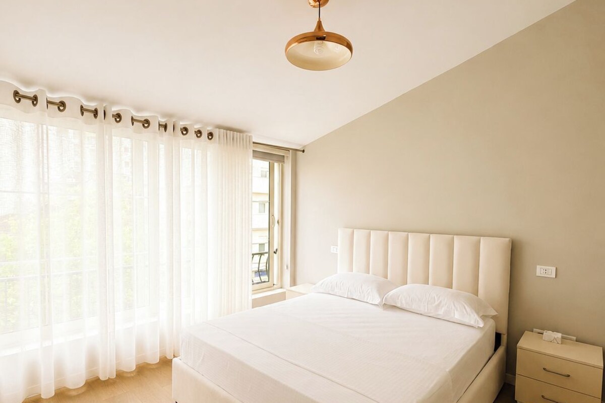 Standard Double Room With City View (No Balcony) - 303