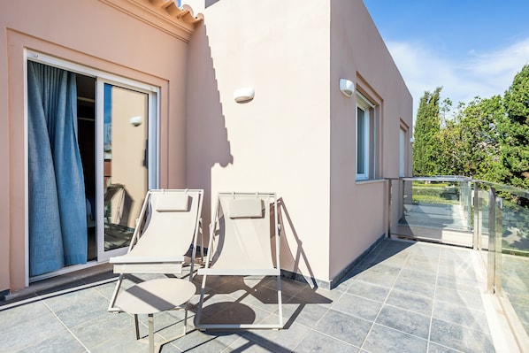 Room - Lumina Villas (Lagoa)