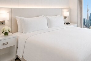 Standard Room - The Ardyn Suites (Toronto)