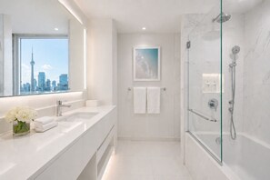 Standard Room | Bathroom - The Ardyn Suites (Toronto)