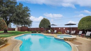 Outdoor pool - Modern, Spacious - Pool & Backyard Oasis & Cinema (Rowlett)