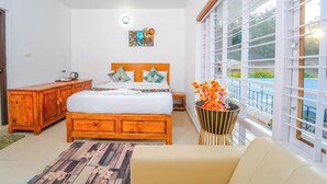 Kamar Double Premium, pemandangan kebun | Meja kerja, kedap suara, dan Wi-Fi gratis