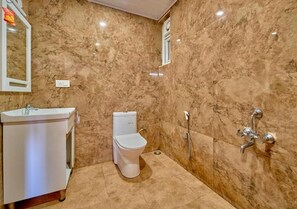 Standard-Doppelzimmer | Badezimmer