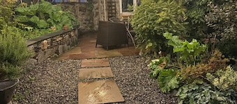 Spacious 3 bed Apartment in the heart of Dolgellau