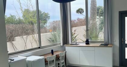 Ibiza private studio villa, 4 pax, AC, private garden - Salinas