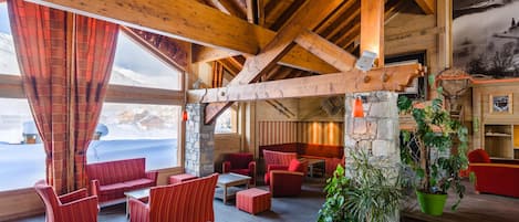 Departamento | Sala de estar | Chimenea