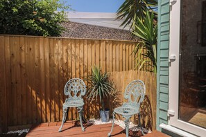 Terrace/patio - East Cliff Gardens (Folkestone)