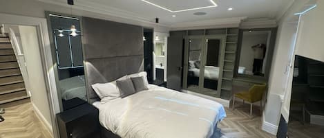 3 chambres, lit de bébé portatif, accÚs au Wi-Fi (inclus)