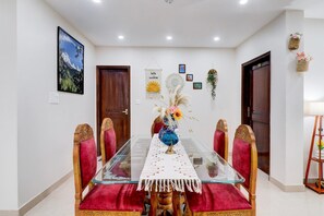 House | Reception - Deluxe Rispana River Dehradun Nivasa Home Stays (Dehradun)