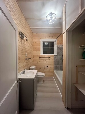 Haartrockner, Toilettenpapier
