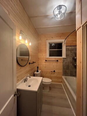 Haartrockner, Toilettenpapier