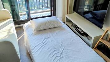 1 bedroom, WiFi, bed sheets, wheelchair access