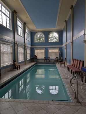 Inomhuspool och uppvärmd pool